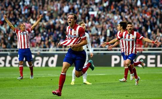 博斯：瑟洛特让球队难以应对；比赛前30分钟属于埃因霍温（博斯：瑟洛特太难缠；开场30分钟PSV占据主动）