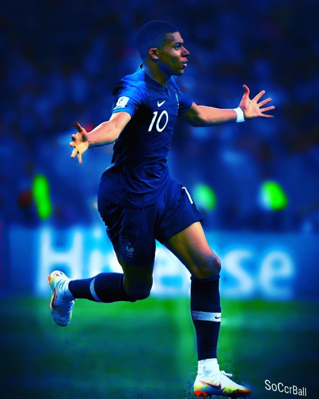 33分！克尼佩尔创职业生涯单场得分新高，却难阻黄蜂败局（克尼佩尔33分创生涯新高，黄蜂仍吞败）