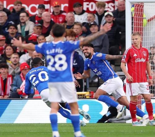 马卡：马略卡右后卫巴勃罗期待再次入选阿根廷队，出战世界杯（马卡：马略卡右后卫巴勃罗盼再度入选阿根廷国家队，力争征战世界杯）