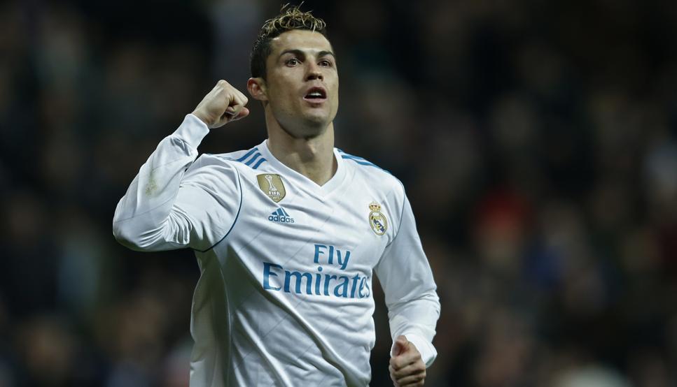 这队防守轮转太快了（这支球队的防守轮转速度惊人）