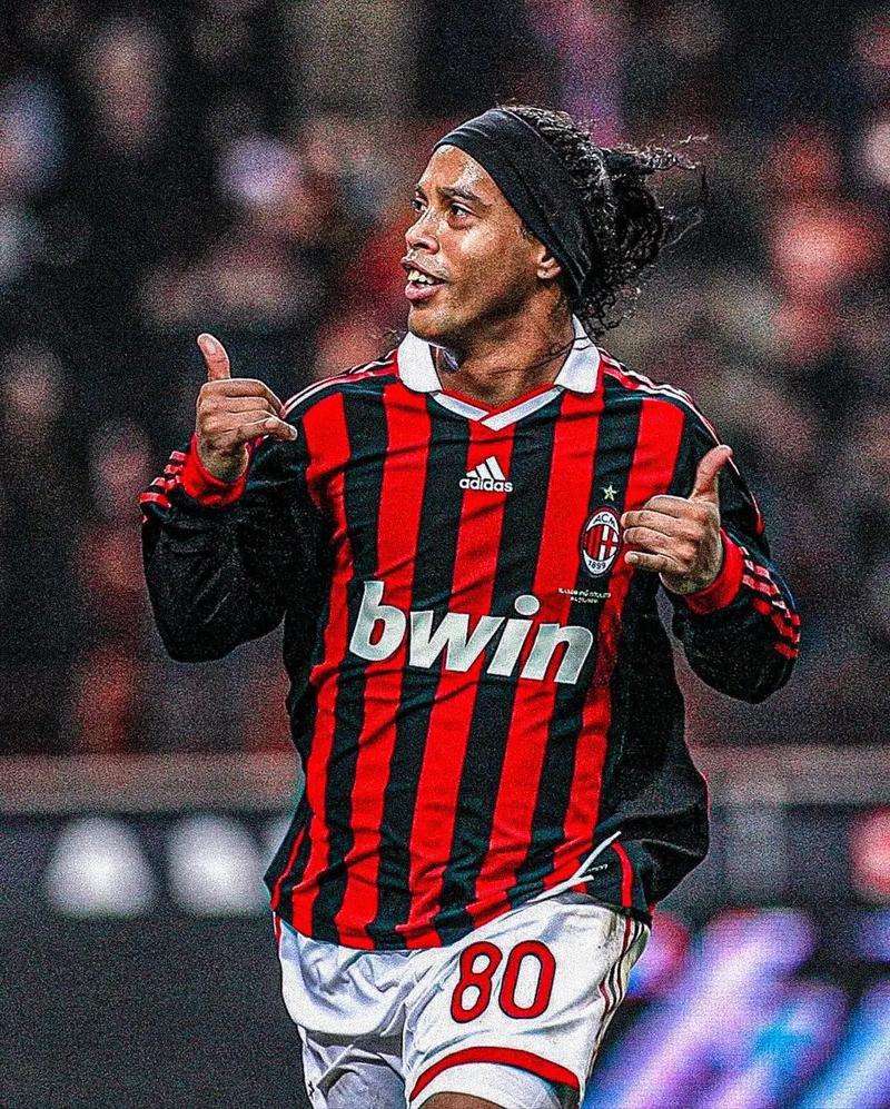 多家西媒：德容缺席本轮联赛的原因为家庭私人事务（多家西媒称：德容因家庭事务无缘本轮联赛）