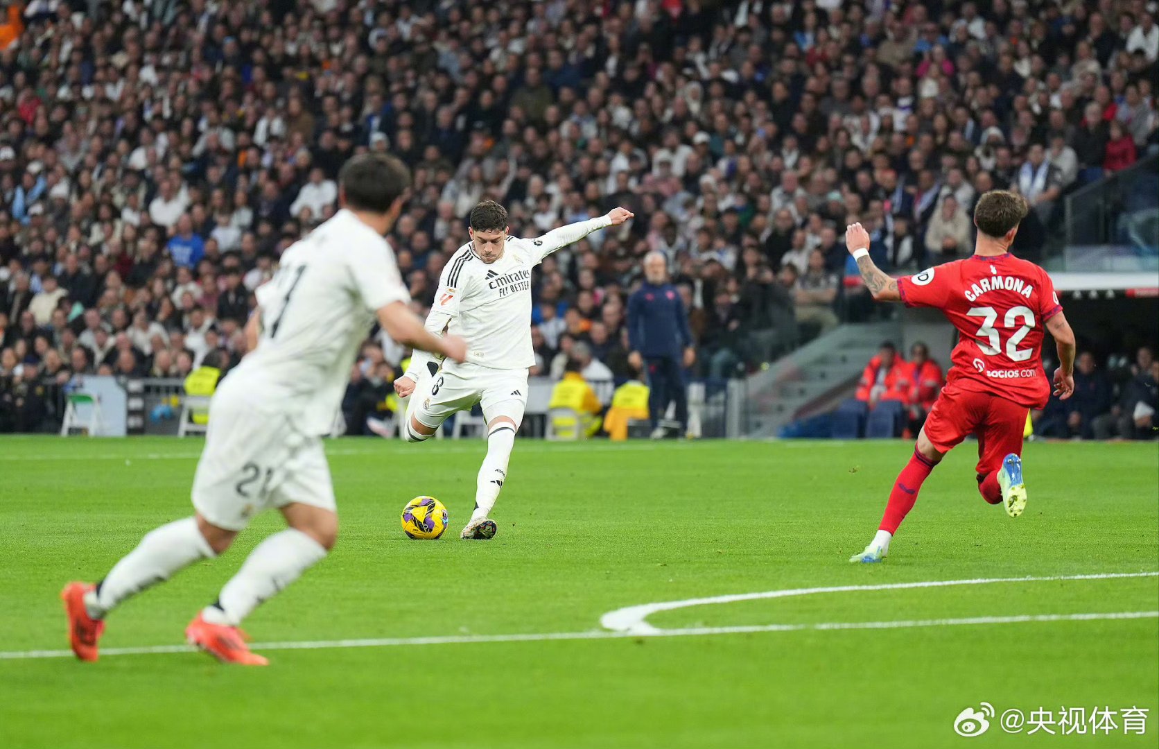 穆帅评价本菲卡13场不败，认为网坛3巨头之一本可以踢足球（穆里尼奥谈本菲卡13场不败：网坛三巨头之一具备踢足球的实力）