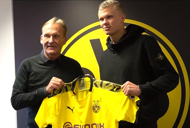 状态太差！霍福德&波杰姆斯基合计16中3，外线12中1（手感低迷！霍福德与波杰姆斯基合计16投3中，三分12投仅1中）