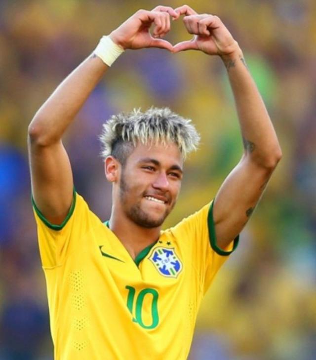 斯帕莱蒂：弗拉霍维奇会缺阵两三个月；我们要赢而且踢得漂亮（斯帕莱蒂：弗拉霍维奇将伤停两到三个月，我们要取胜且踢得精彩）